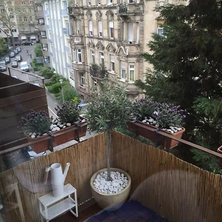아파트 1 Bedroom Apt. In Prime Location 만하임